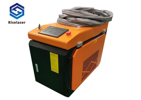 Máquina de solda a laser portátil de refrigeração de água 1500w 2000w 3000w para SS Alumínio